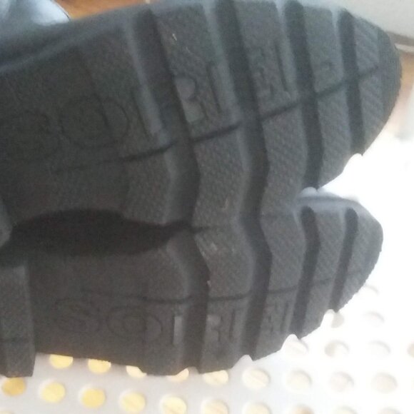 HOLIDAY SALE⭐️ SOREL BLACK LEATHER CHELSEA ANKLE BOOTS WATERPROOF - Picture 10 of 11